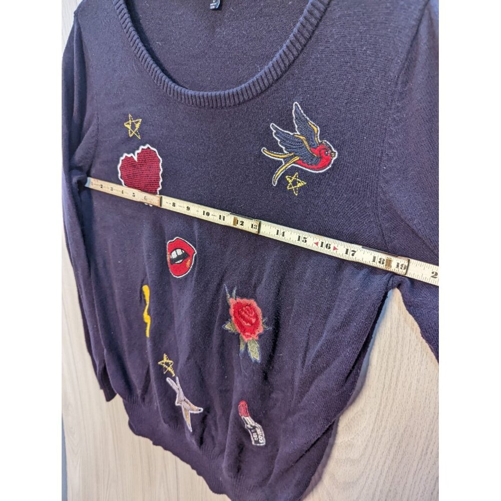 Torrid Graphic Patch Black Sweater Long Sleeve Womens Size 0X Large L - Picture 7 of 8